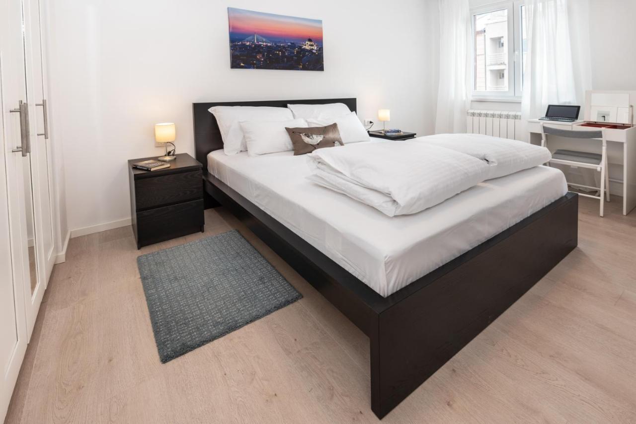 Apartment Vracar Belgrade, St Sava Church Park Eksteriør bilde