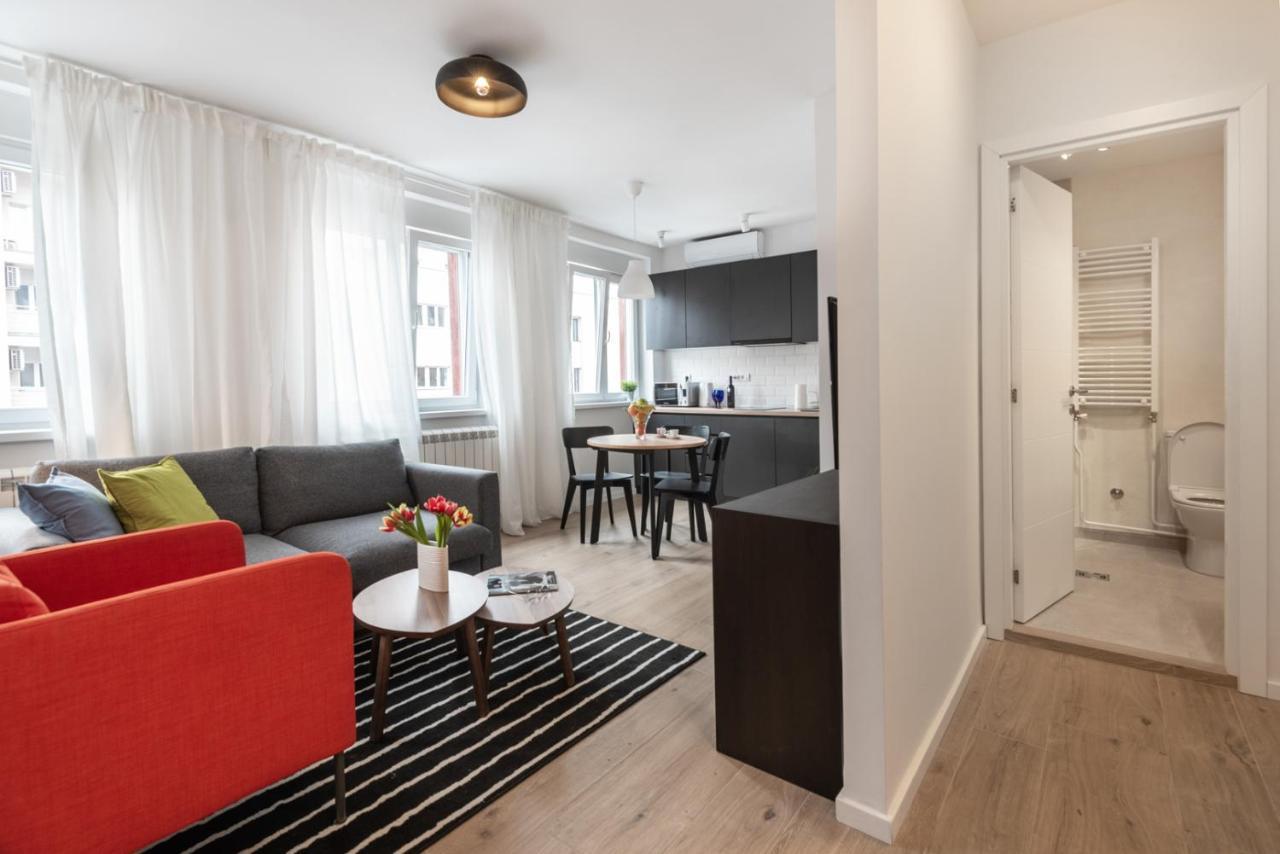 Apartment Vracar Belgrade, St Sava Church Park Eksteriør bilde